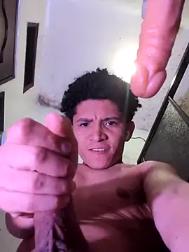 Magno 03 online show from 10/29/25, 10:22