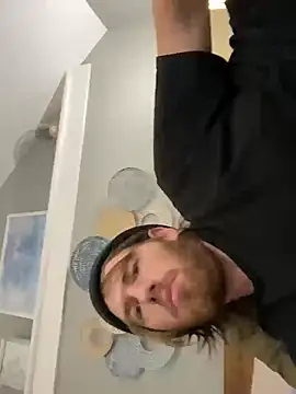 Explosive andyy online show from 10/28/25, 11:25