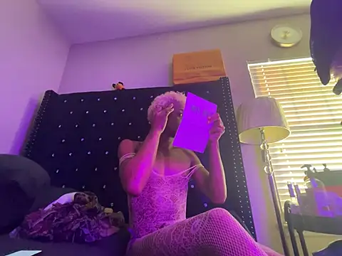 celestefantasea online show from 03/12/25, 10:39