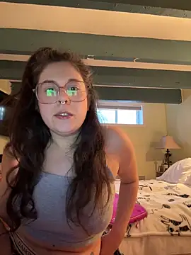 Snapshot of Rosiee69_ chatting on 03/02/25, 10:16 Rosiee69  online show from 03/02/25, 10:16