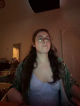 Snapshot of Rosiee69_ chatting on 03/07/25, 12:01 Rosiee69  online show from 03/07/25, 12:01