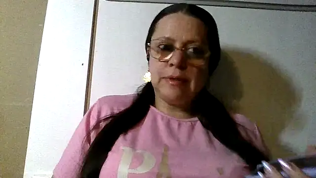 Snapshot of Conejta chatting on 03/07/25, 11:05 Conejta online show from 03/07/25, 11:05