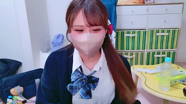 Snapshot of noa_chi chatting on 03/15/25, 01:18 noa chi online show from 03/15/25, 01:18