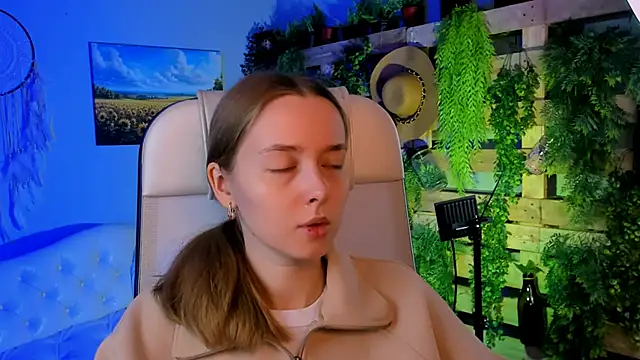 JenniferGraces online show from 10/06/25, 09:40