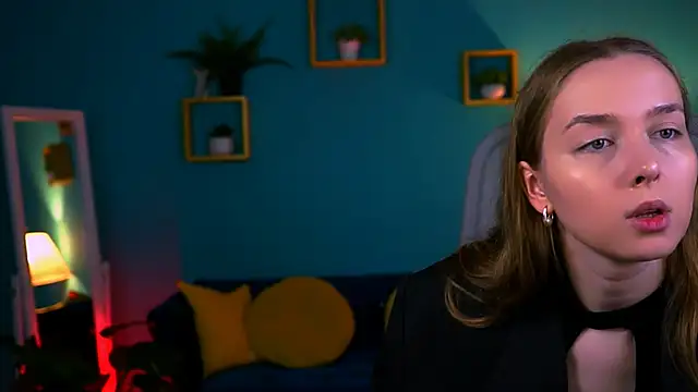 JenniferGraces online show from 10/22/25, 10:48