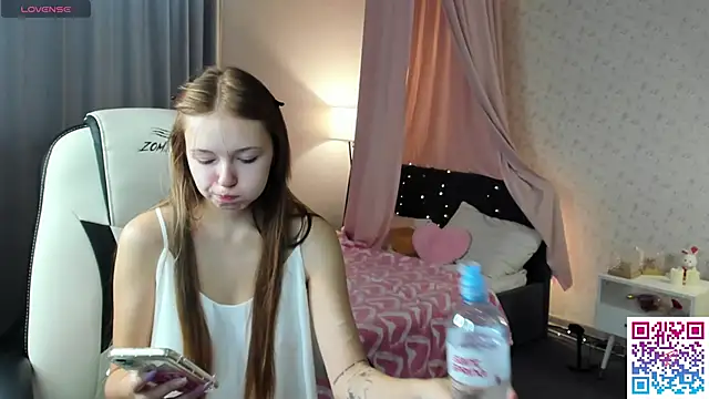 boozekirs  online show from 09/24/25, 02:15