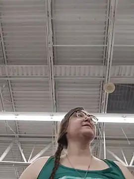 HTXBELLE online show from 11/22/25, 04:33