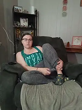 HTXBELLE online show from 11/26/25, 08:48