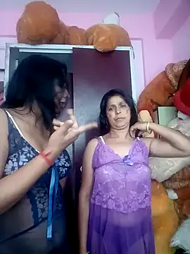 Snapshot of sxe983616 chatting on 02/24/25, 12:26 sxe983616 online show from 02/24/25, 12:26