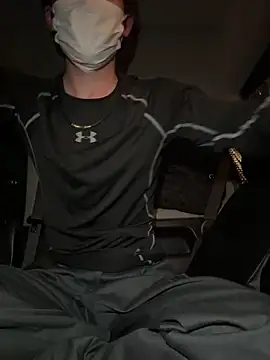 Snapshot of chiba_chan chatting on 03/11/25, 11:23 chiba chan online show from 03/11/25, 11:23