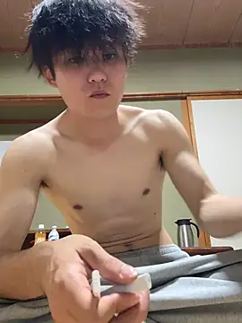 Snapshot of chiba_chan chatting on 04/23/26, 12:29 chiba chan online show from 04/23/26, 12:29