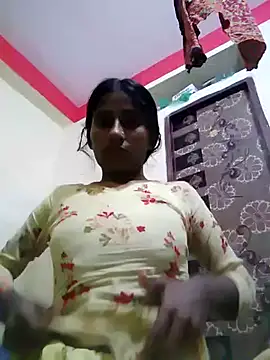 SEXY-boudi43 online show from 03/03/25, 11:44