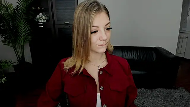 AmandaGracy 1 online show from 10/15/25, 03:06