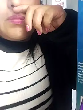 Snapshot of Lobitasexiii chatting on 04/04/26, 05:21 Lobitasexiii online show from 04/04/26, 05:21