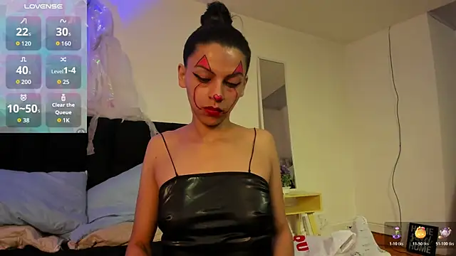 aitana garcia  online show from 10/30/25, 11:33