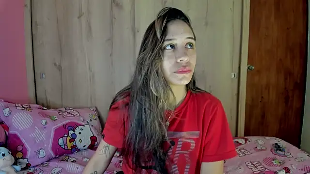 TANIA 06 online show from 06/15/26, 01:13