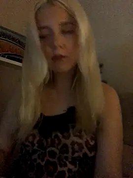 Blondie Sofia Essexbabe online show from 10/09/25, 11:03