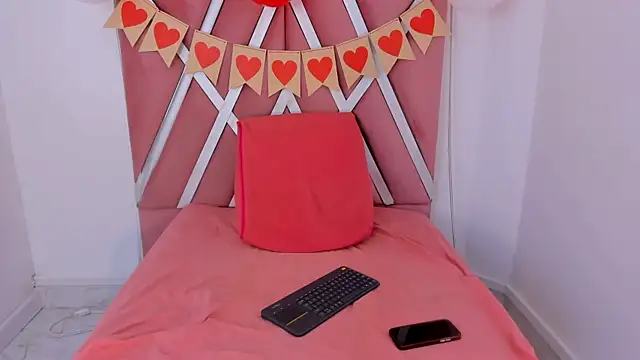 Emily-Carter online show from 02/12/26, 09:21