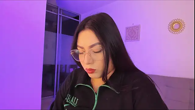 emily-777 online show from 01/13/26, 09:09