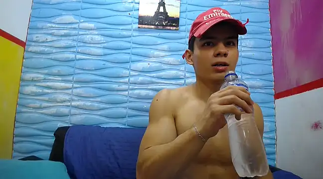 Snapshot of seigfried0 chatting on 03/06/25, 10:36 seigfried0 online show from 03/06/25, 10:36