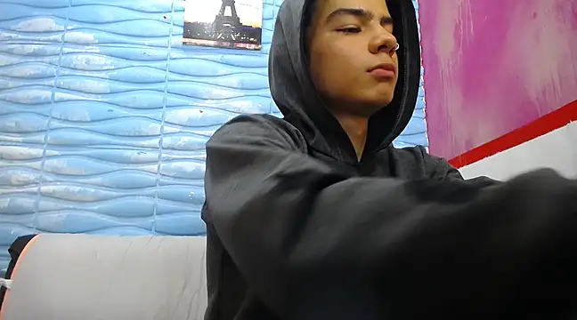 Snapshot of seigfried0 chatting on 03/15/25, 07:27 seigfried0 online show from 03/15/25, 07:27