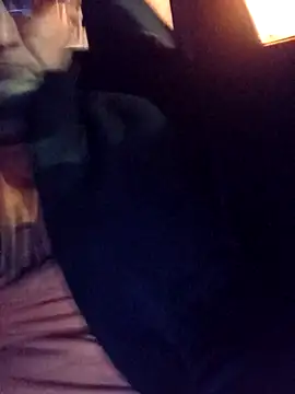 Snapshot of Luci1982Brazzers chatting on 10/18/25, 10:21 Luci1982Brazzers online show from 10/18/25, 10:21