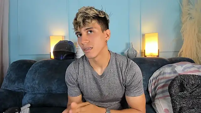 Allex Cano online show from 03/04/25, 09:51