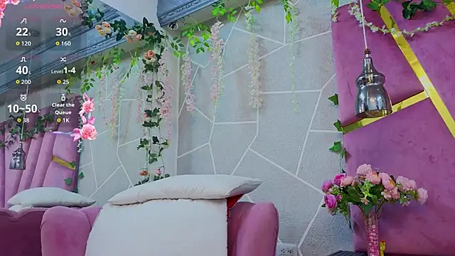 EmmyCortez online show from 11/30/25, 12:53