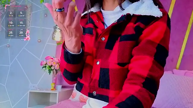 Snapshot of EmmyCortez chatting on 02/07/26, 11:47 EmmyCortez online show from 02/07/26, 11:47