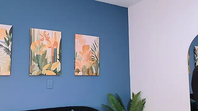 Zamira Taylor online show from 09/12/25, 02:44