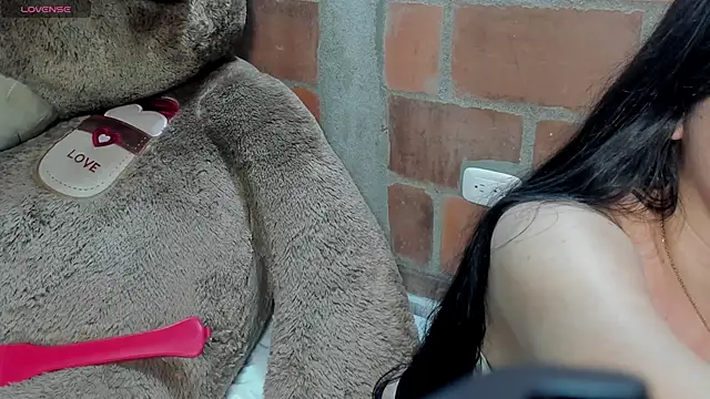 brii69 online show from 03/06/25, 02:30