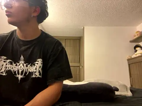 DesireLuxe online show from 01/13/26, 07:13