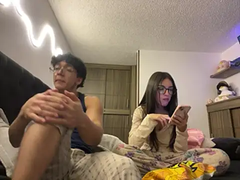 DesireLuxe online show from 01/15/26, 07:13