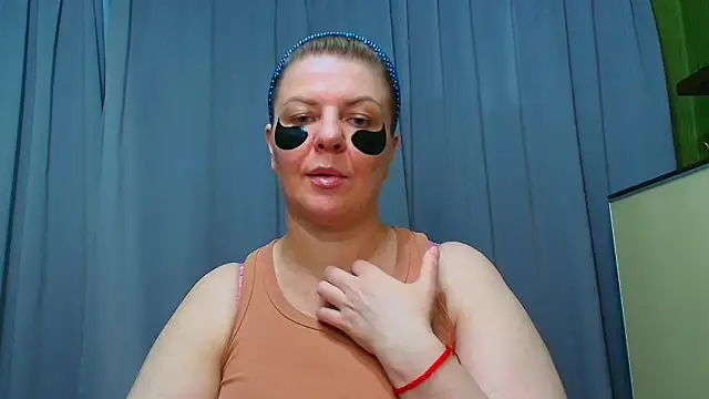 VeronikawGold online show from 05/07/26, 10:26