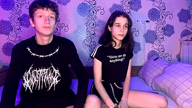 baby lesi online show from 11/17/25, 03:51