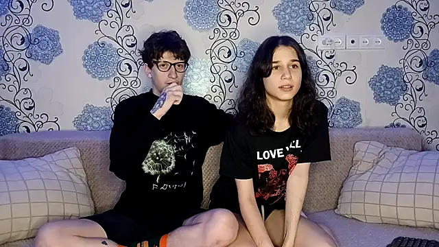 baby lesi online show from 12/22/25, 06:38