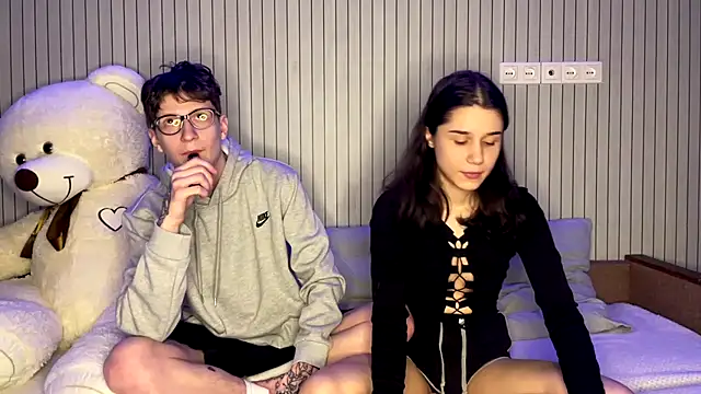 baby lesi online show from 03/11/26, 04:57