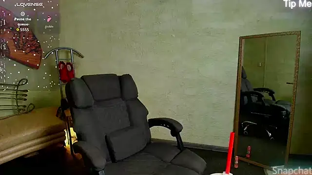 Snapshot of faiirylight chatting on 07/08/26, 06:29 faiirylight online show from 07/08/26, 06:29