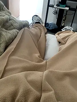 eross chipre  online show from 09/27/25, 05:51