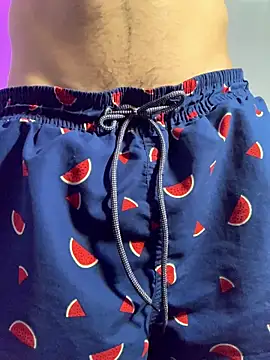 eross chipre  online show from 12/01/25, 08:14