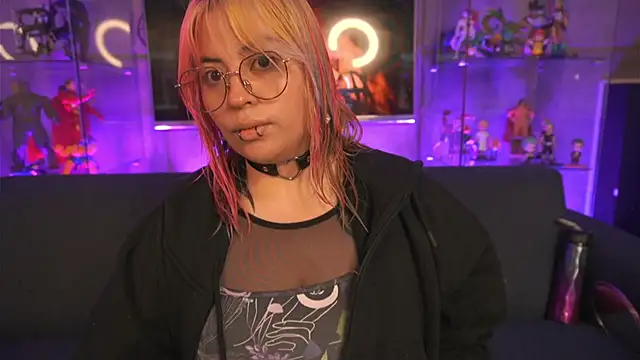 missa motato online show from 03/26/26, 11:05