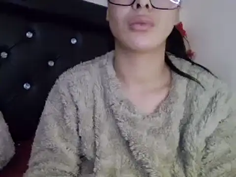 Snapshot of Marilyn_Monroee chatting on 03/07/25, 12:26 Marilyn Monroee online show from 03/07/25, 12:26