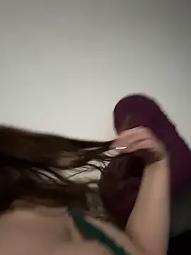 Snapshot of lola__med chatting on 03/08/25, 07:53 lola med online show from 03/08/25, 07:53