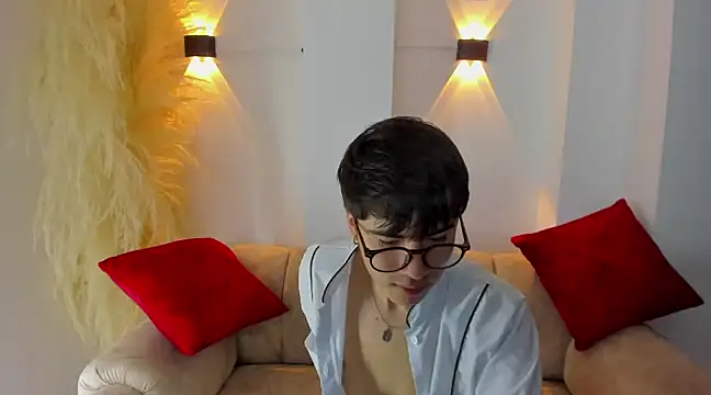 liam orion online show from 03/18/25, 05:53