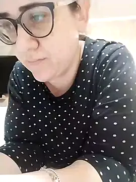 Dolcecurvy online show from 11/14/25, 03:44