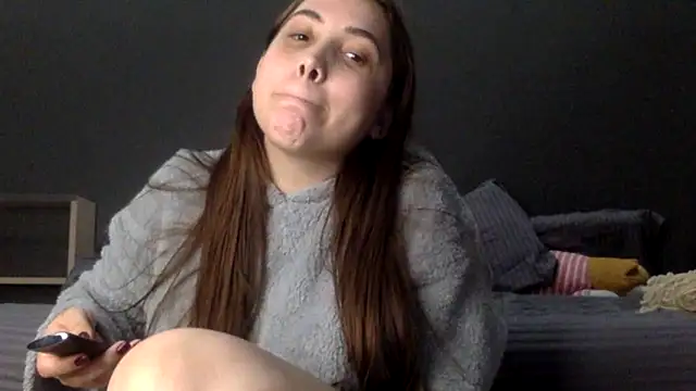 bysinka18 online show from 05/14/26, 06:26