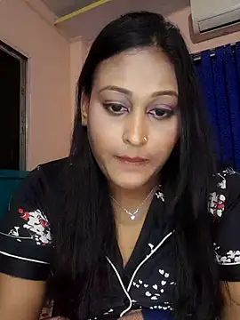 Snapshot of hotlovr chatting on 03/01/25, 09:37 hotlovr online show from 03/01/25, 09:37