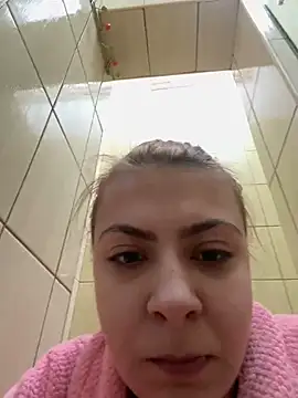 Snapshot of KittieHallo chatting on 02/23/25, 03:51 KittieHallo online show from 02/23/25, 03:51