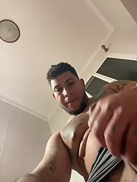 Leandro5523Z online show from 04/20/26, 09:27