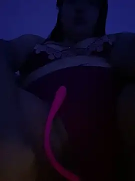 Snapshot of tu-bebitaa chatting on 02/19/25, 09:06 tu-bebitaa online show from 02/19/25, 09:06